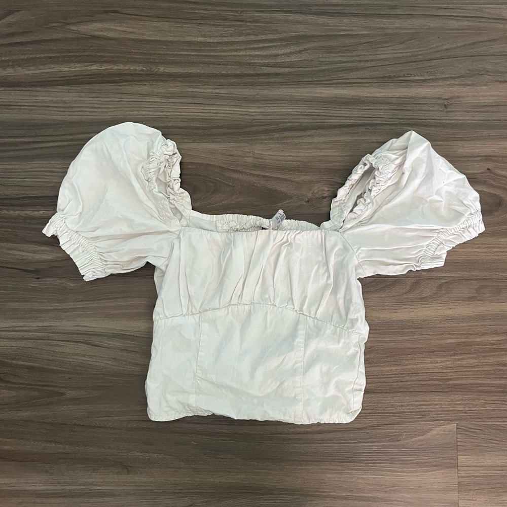 Elegant White Puff Sleeve Top